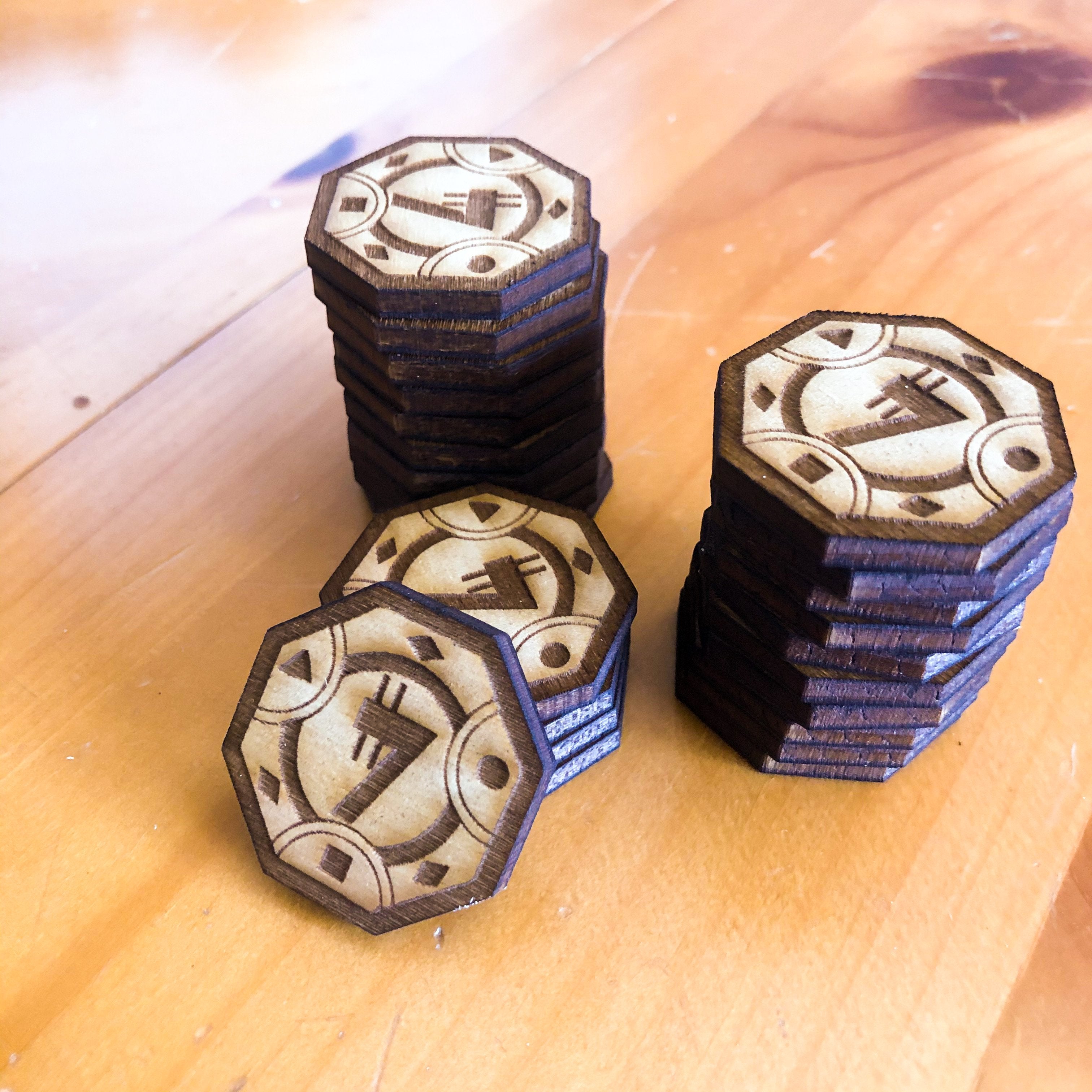 Sabacc Wood Credit Chips x25 – CCHobbyFun