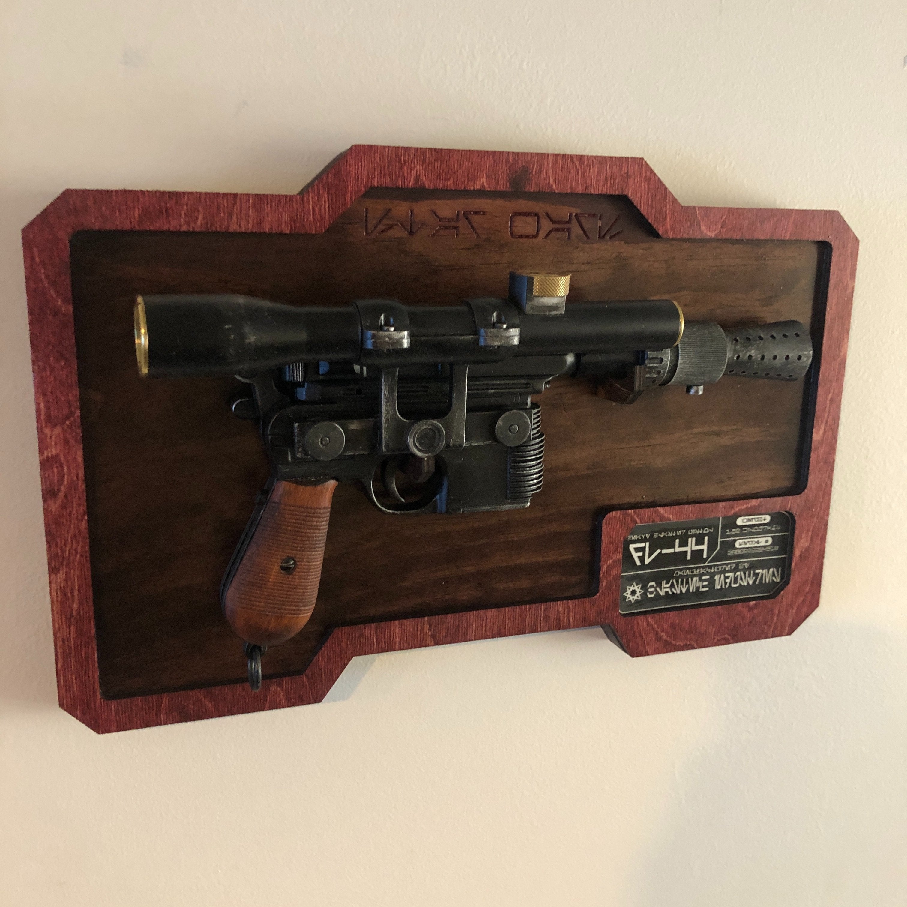 Star Wars Wood DL-44 Blaster Mount – CCHobbyFun