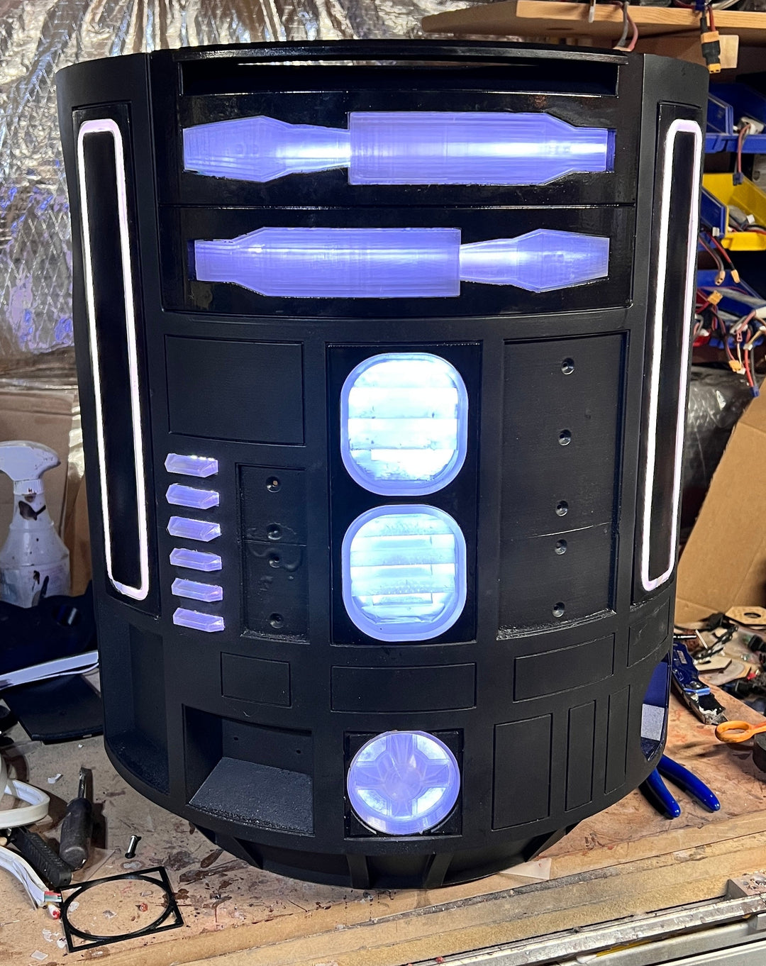 Tron R2D2 Build Part 2