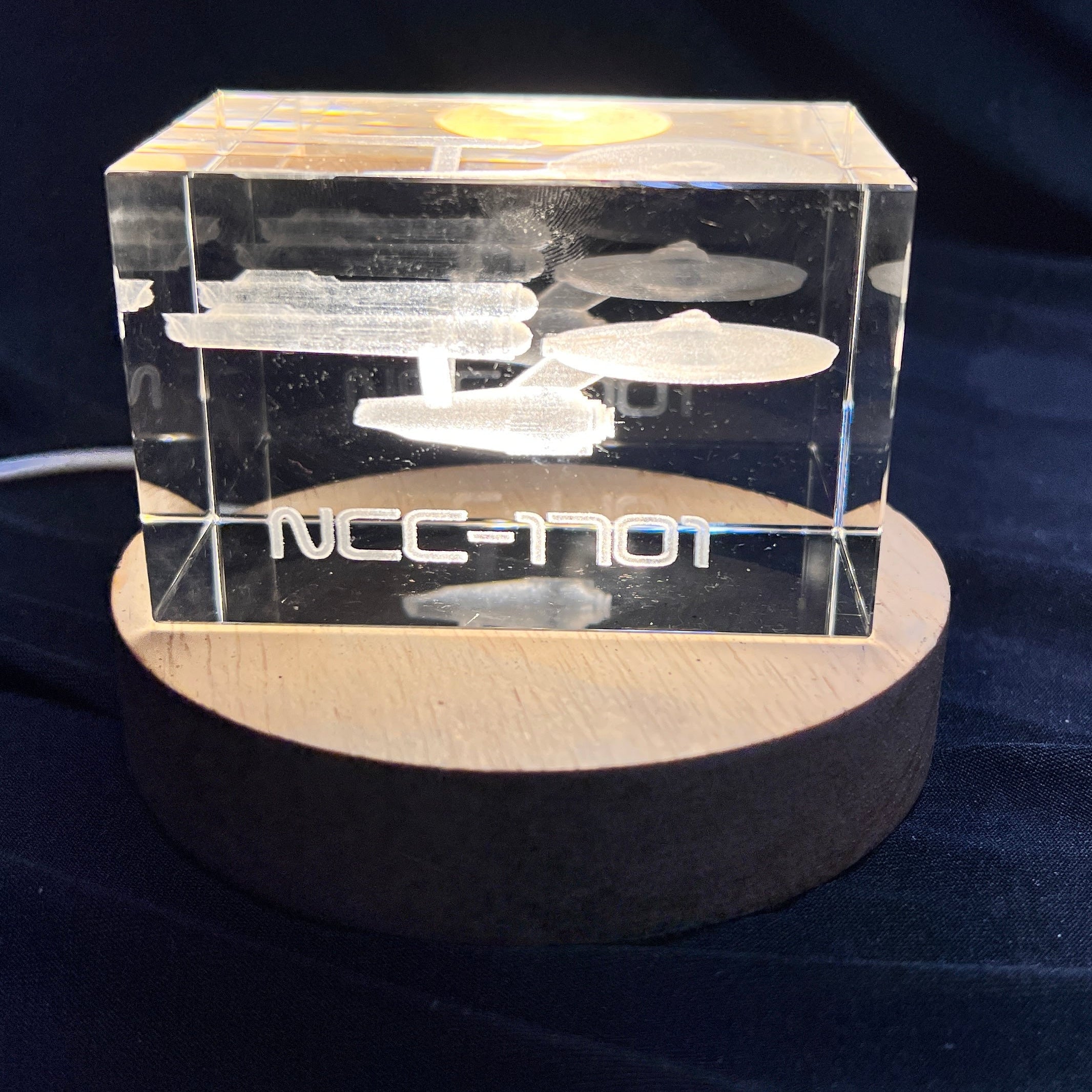 Star Trek NCC-1701 Lighted Cryo Starship – CCHobbyFun