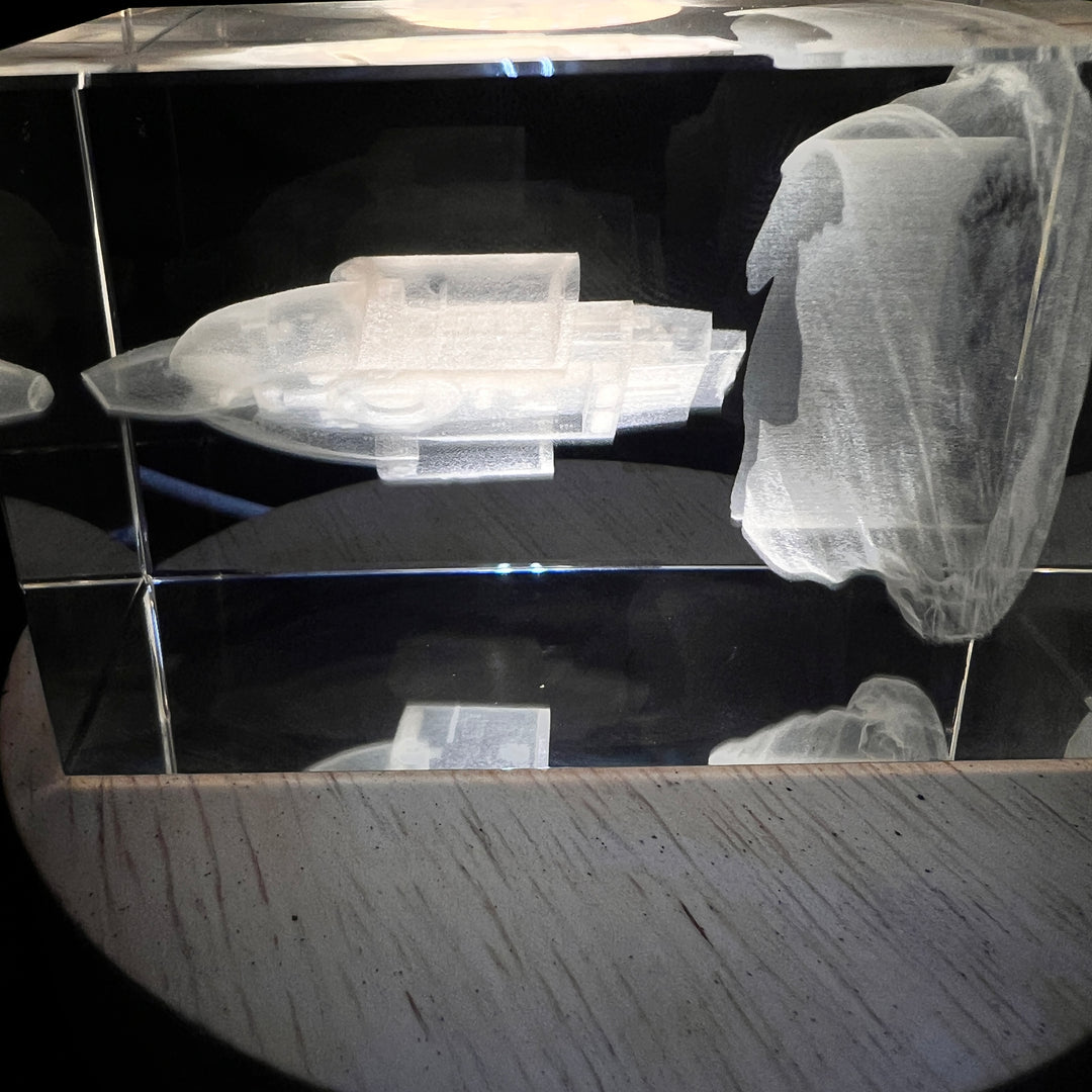 USS Defiant NX-74205 Lighted Cryo Starship