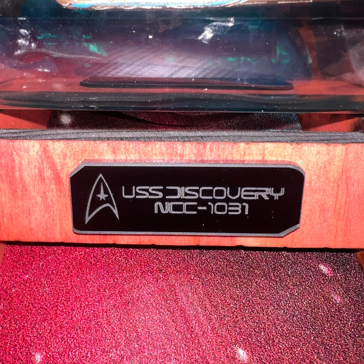 Star Trek USS Discovery NCC-1031 Starship in a Bottle