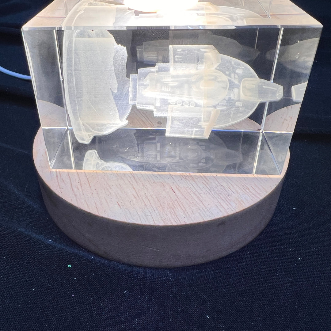 USS Defiant NX-74205 Lighted Cryo Starship