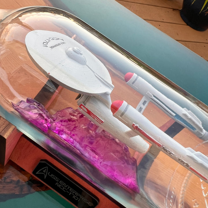 MStar Trek NCC-1701 Enterprise in a Bottle