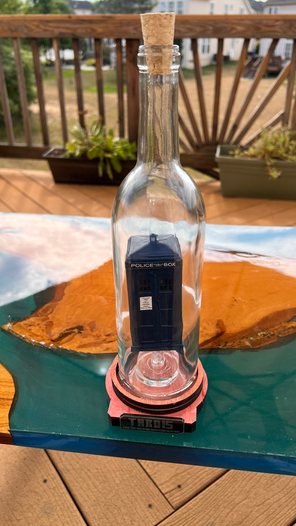 Dr Who TARDIS in A Bottle