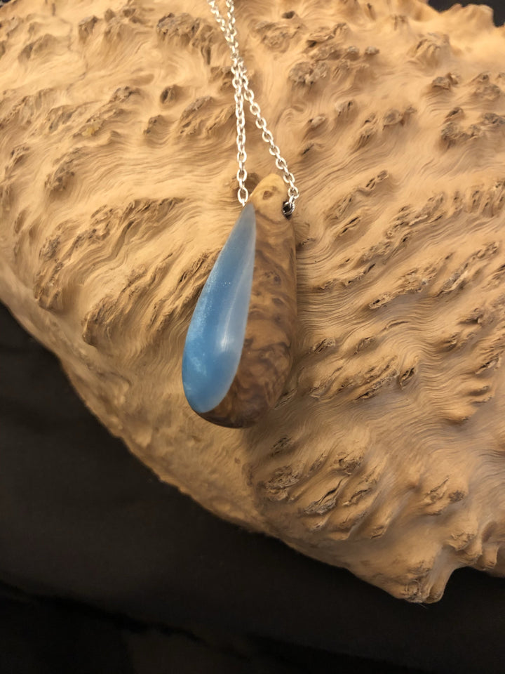 Burl Wood and Blue Resin Pendant - CCHobby